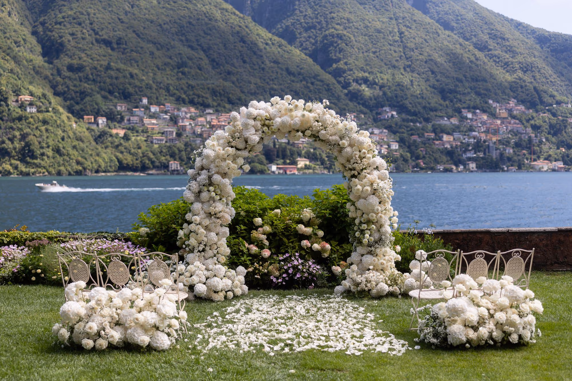 Wedding at Lake Como Photo no. 31